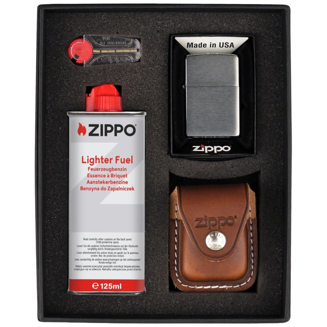 ZIPPO brushed chrome lighter in set w. ZIPPO leather pouch brown w. loop
