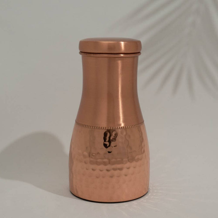 Pure copper decanter half hammered with lid ± 950 ml jug