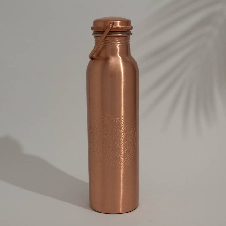 Ren kobber vandflaske flower of life med håndtag ± 950 ml