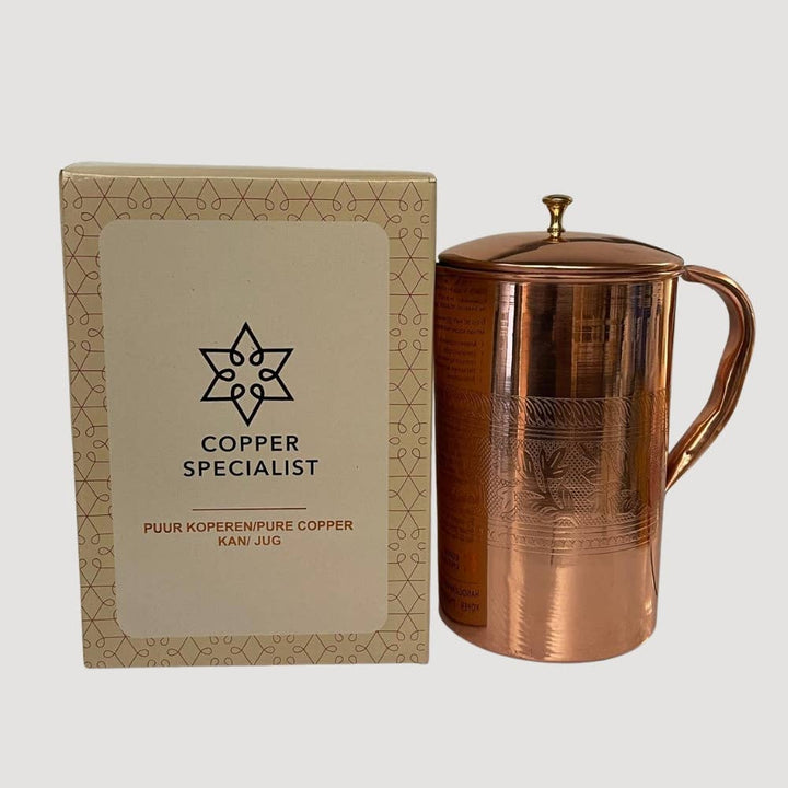 Pure copper jug with flower rim and lid ± 2 litres