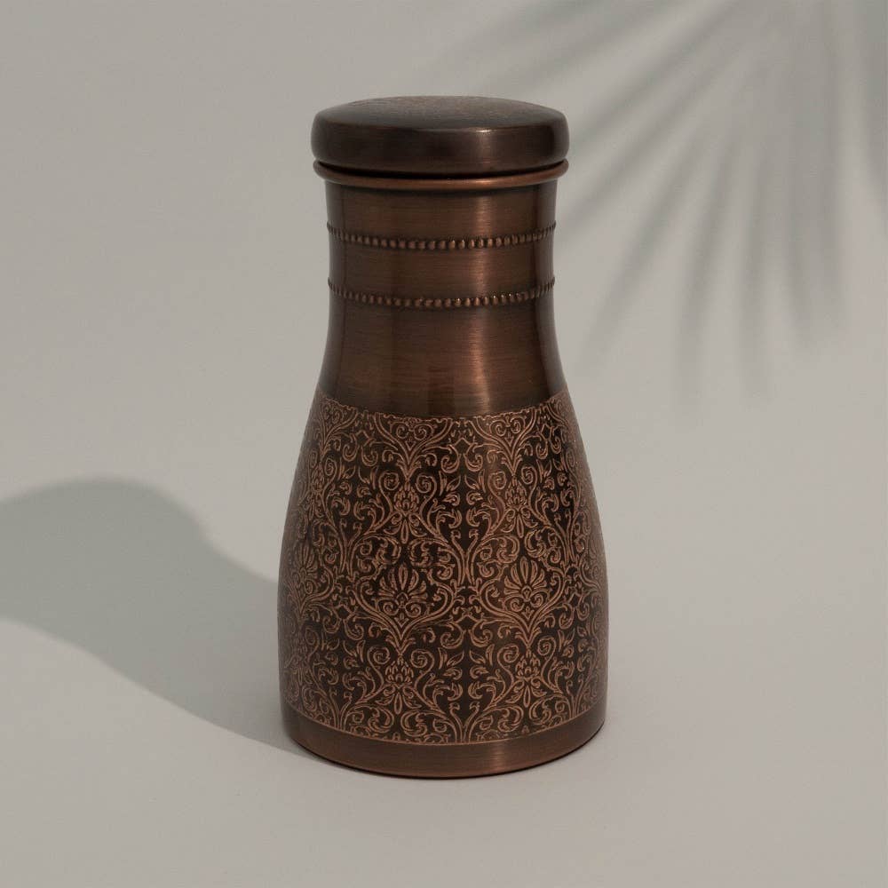 Pure copper decanter antique etched with lid ± 950 ml jug