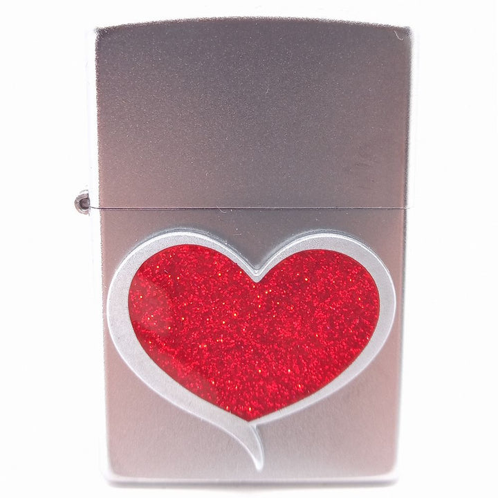 Original Zippo Red Heart Lighter i presentförpackning