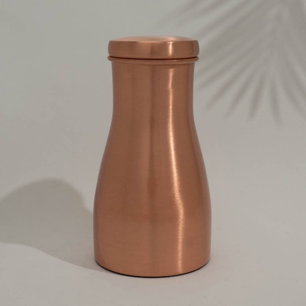 Pure copper carafe polished with lid ± 950 ml jug