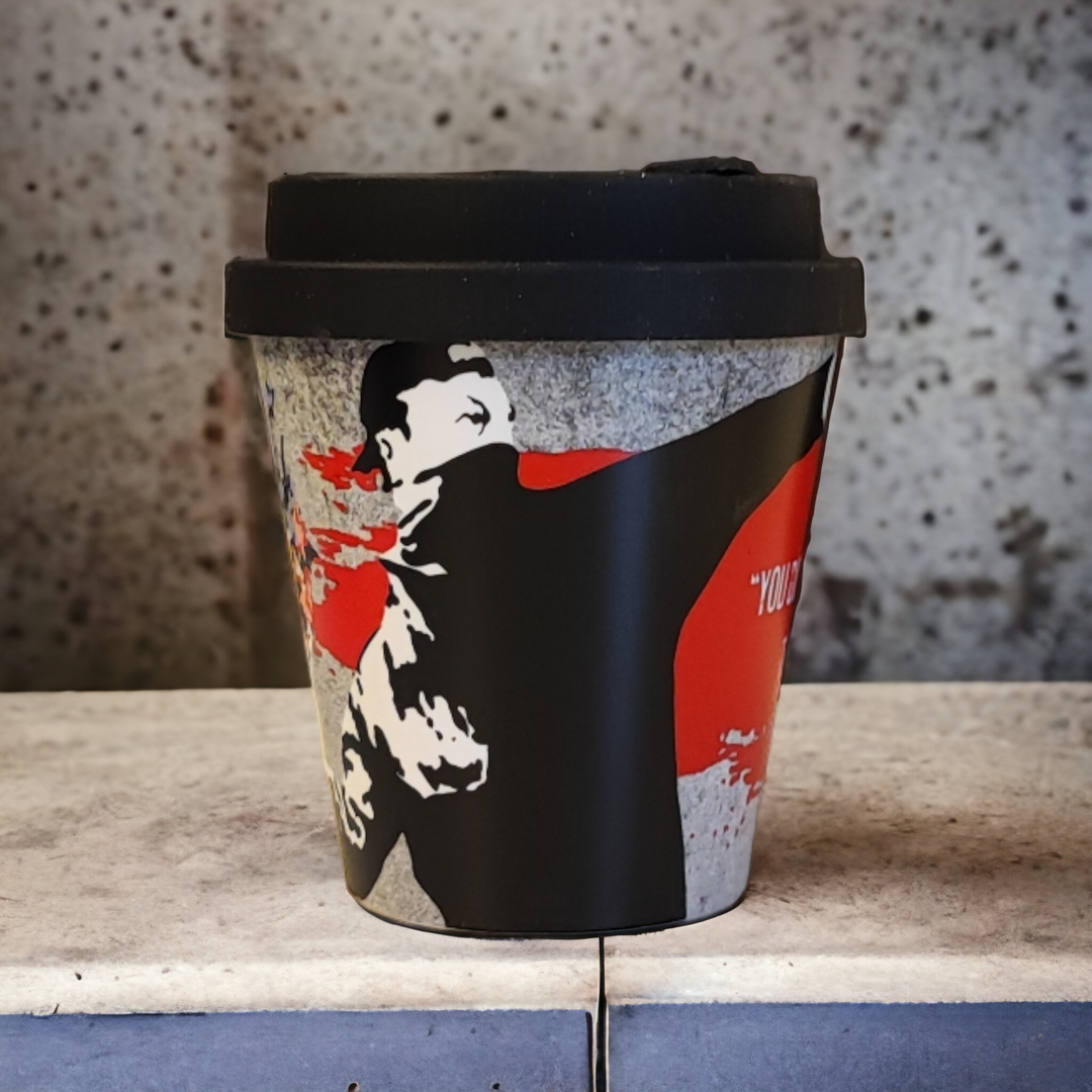 Banksy Travel Cup in RPET 230 ml - The Flower Thrower