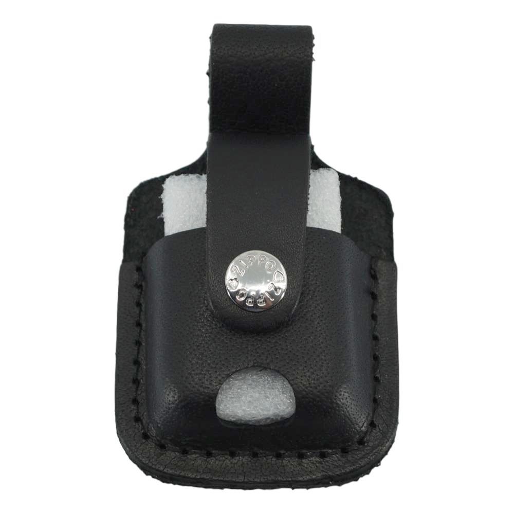 Zippo Tilbehør - Sort Åben Bæltetaske med læderstrop - Zippo Tilbehør fra Zippo hos The Prince Webshop
