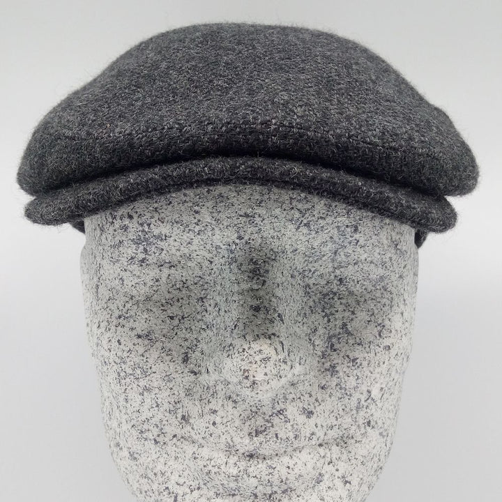 MJM Jordan – 100% Eco Merino Wool - Mørkegrå Sildeben - Flat Cap fra MJM Hats hos The Prince Webshop