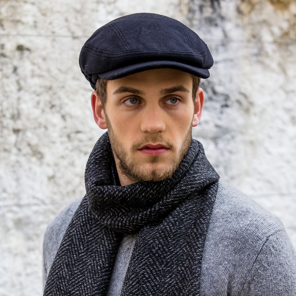 Mucros Tweed Black Kerry Flat Cap - Flat Cap fra Mucros Weavers Killarney hos The Prince Webshop