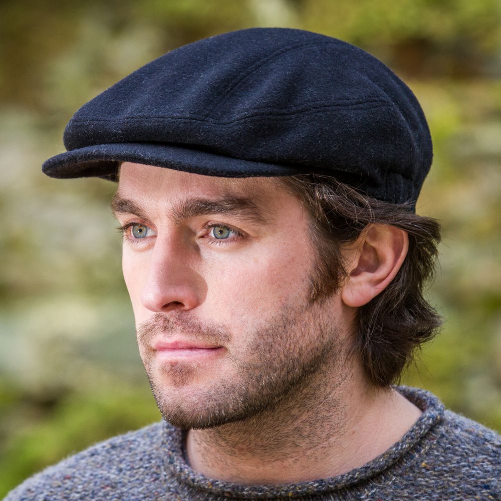 Mucros Tweed Black Kerry Flat Cap - Flat Cap fra Mucros Weavers Killarney hos The Prince Webshop