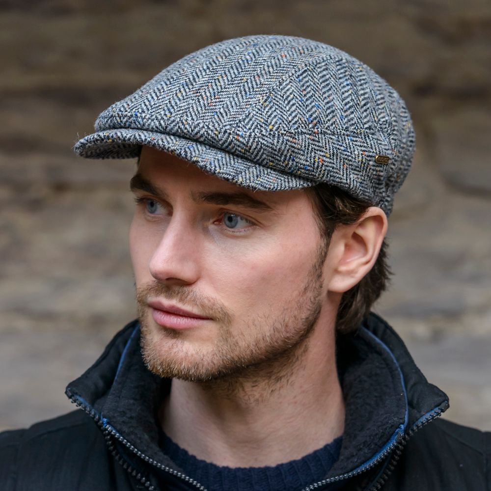 Mucros Tweed No. 1 Kerry Herringbone Flat Cap - Flat Cap fra Mucros Weavers Killarney hos The Prince Webshop