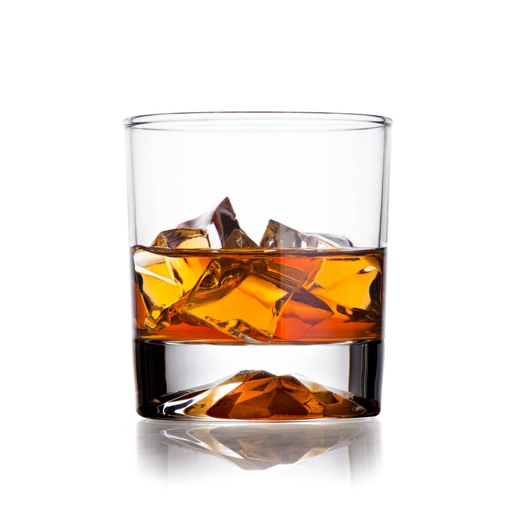 Whiskey Karaffel med Lufttæt Glasprop + 4 Glas - Whiskey Karaffel fra Bezrat Barware USA hos The Prince Webshop