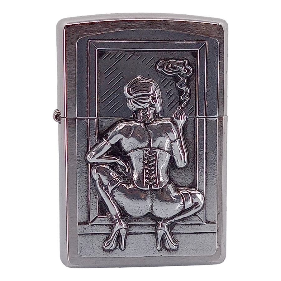 Original Smoking Woman Emblem Zippo Lighter - Zippo Lighter fra Zippo hos The Prince Webshop