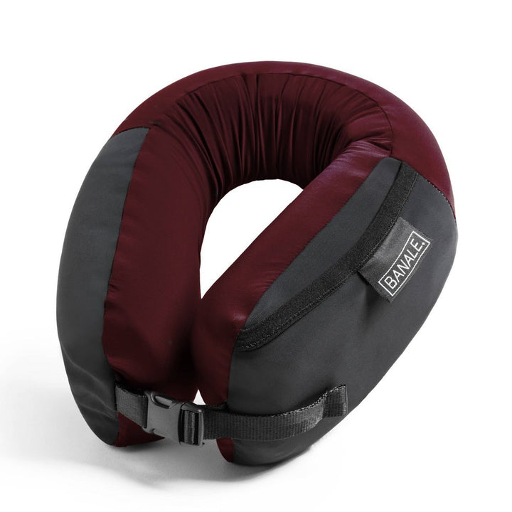 BANALE NECK PILLOW - rejse nakke pude i 2 farver - Rejse Tilbehør fra Banale hos The Prince Webshop