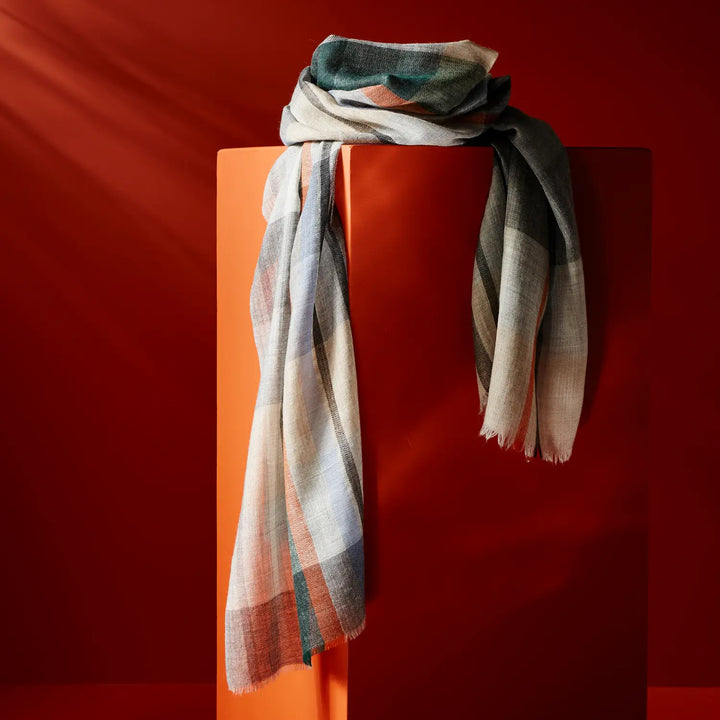 AV08 POLPERRO Foulard Tørklæde - Merino Uld - Halstørklæde fra AV08 Paris hos The Prince Webshop